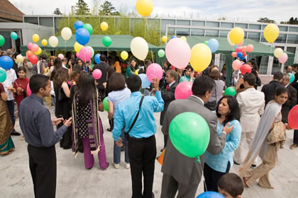 Before the release of the balloons in Switzerland. Photo:  Ismaili Council for France 