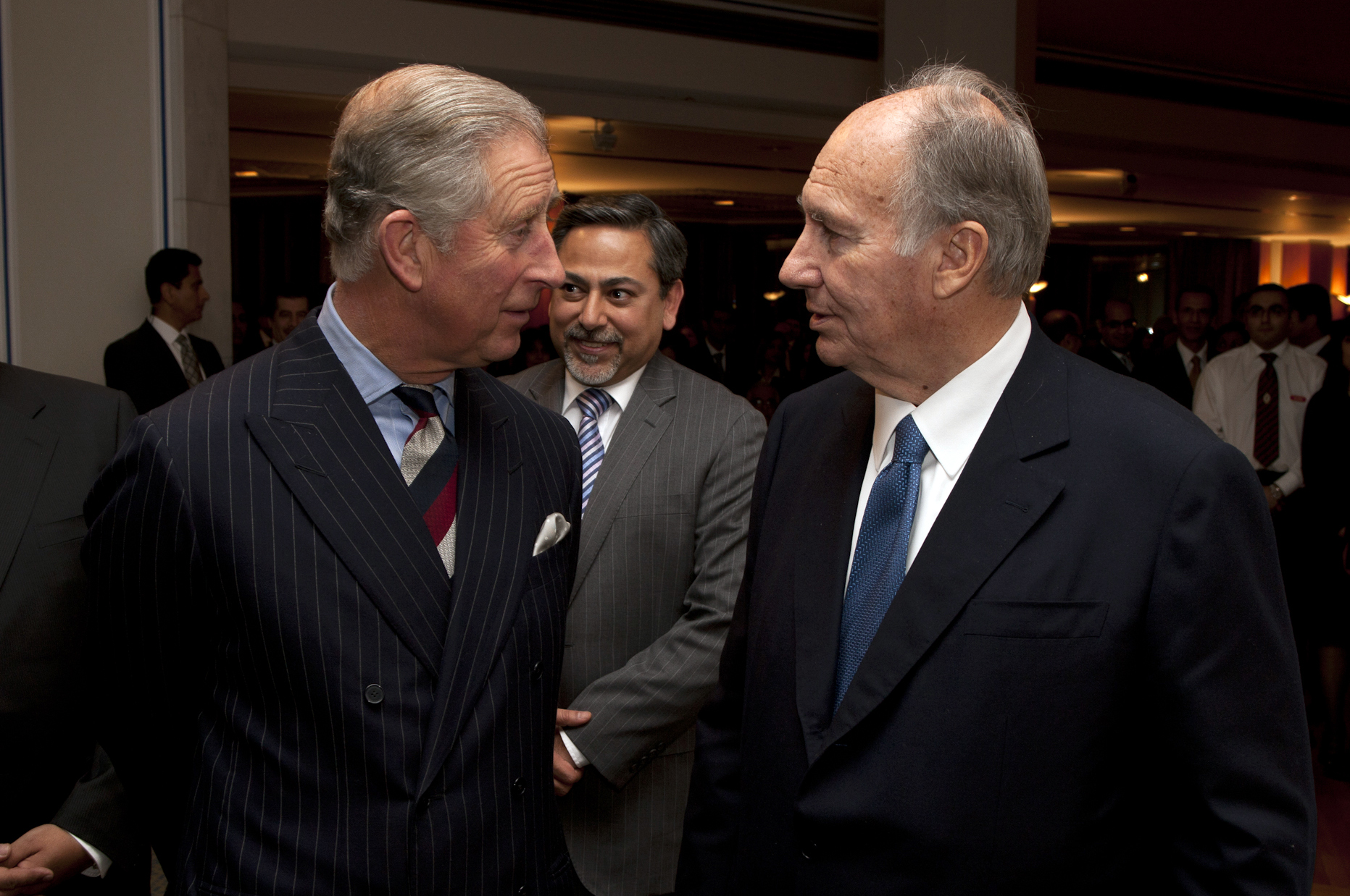 Mawlana Hazar Imam and Prince Charles in conversation at the Ismaili Centre, London. The Prince of Wales visit to the Centre was in commemoration of its 25th anniversary. Photo: Nadia Bettega