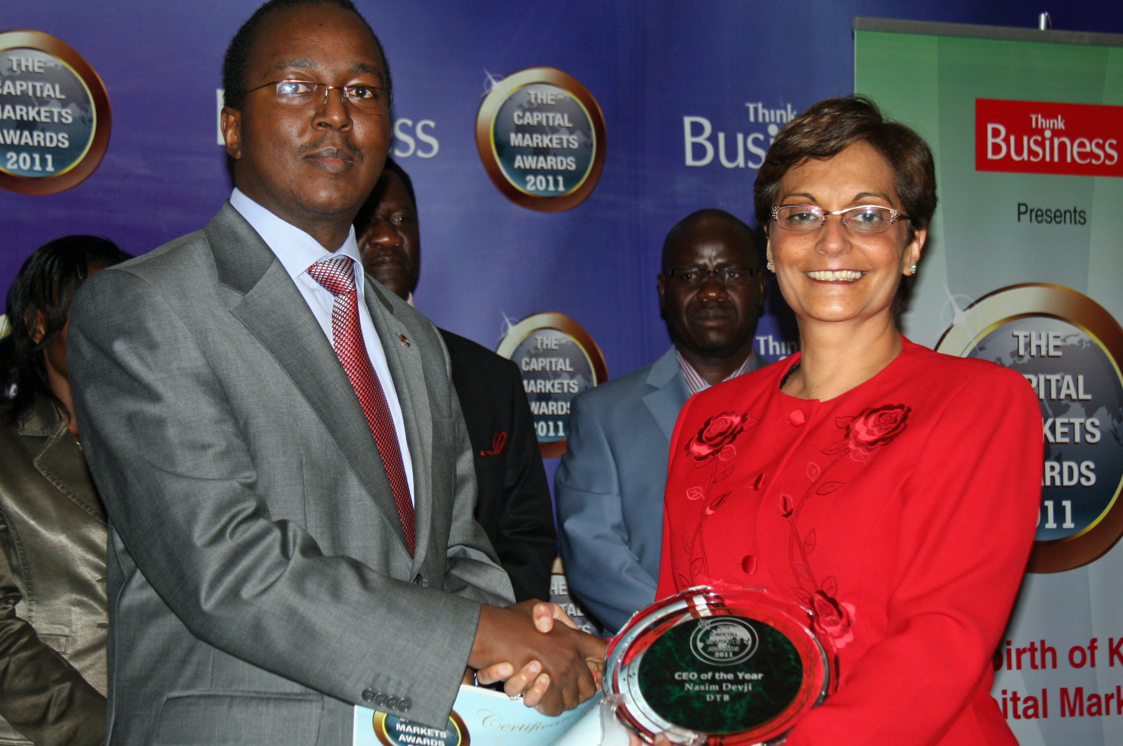 Nasim Devji is presented with “CEO of the Year” at the Capital Markets Awards 2011. Photo: Courtesy of Diamond Trust Bank, Kenya