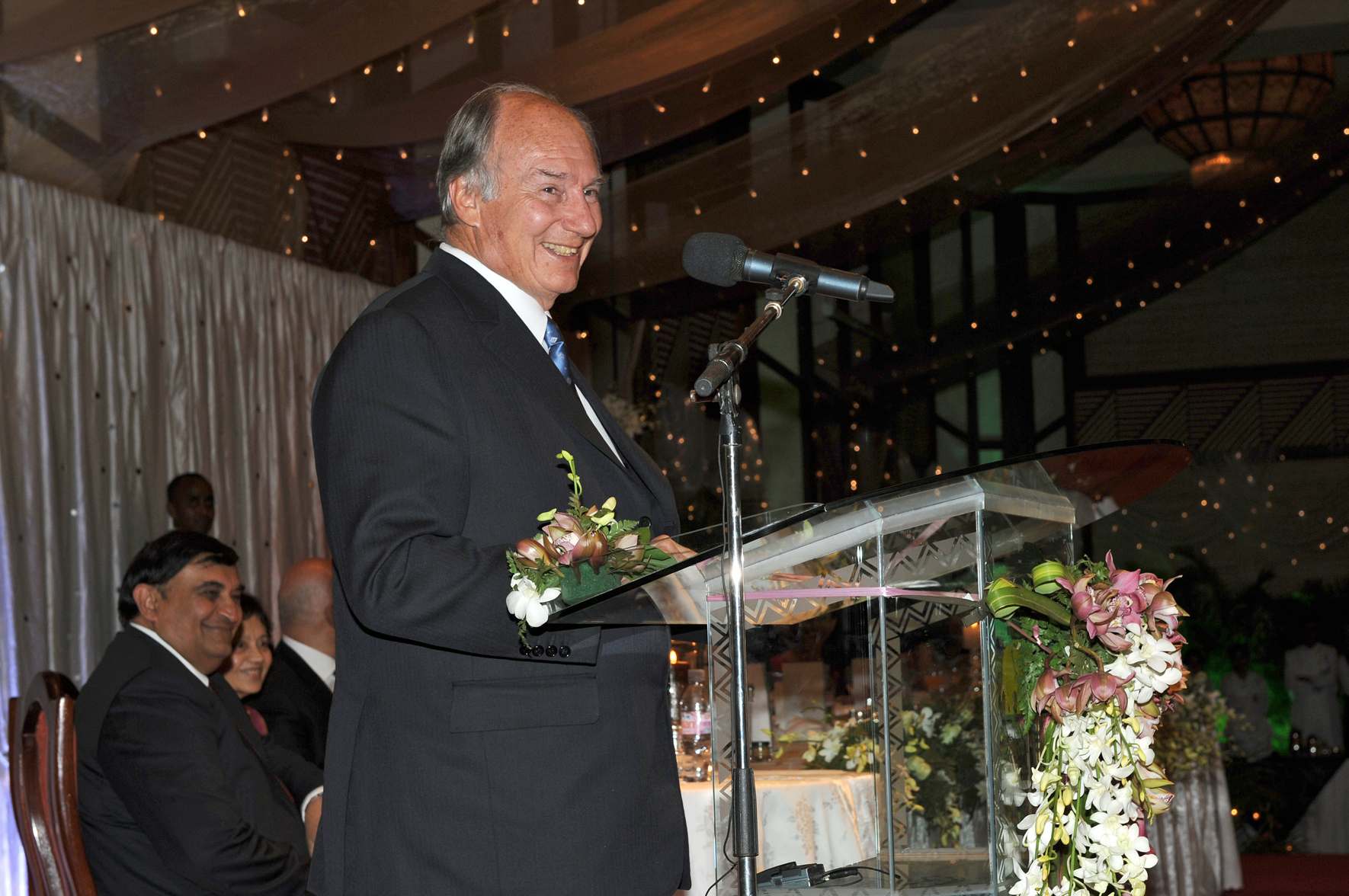 Mawlana Hazar Imam addresses those gathered for the Kenya Jamati Institutional Dinner. Photo: Courtesy of the Ismaili Council for Kenya