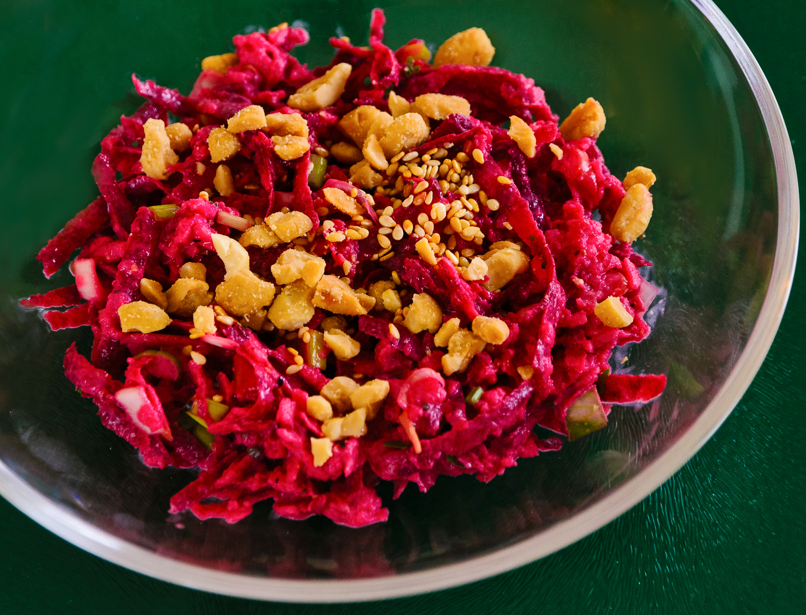 Beetroot Salad with Peanuts. Photo: Eckehard Wagner