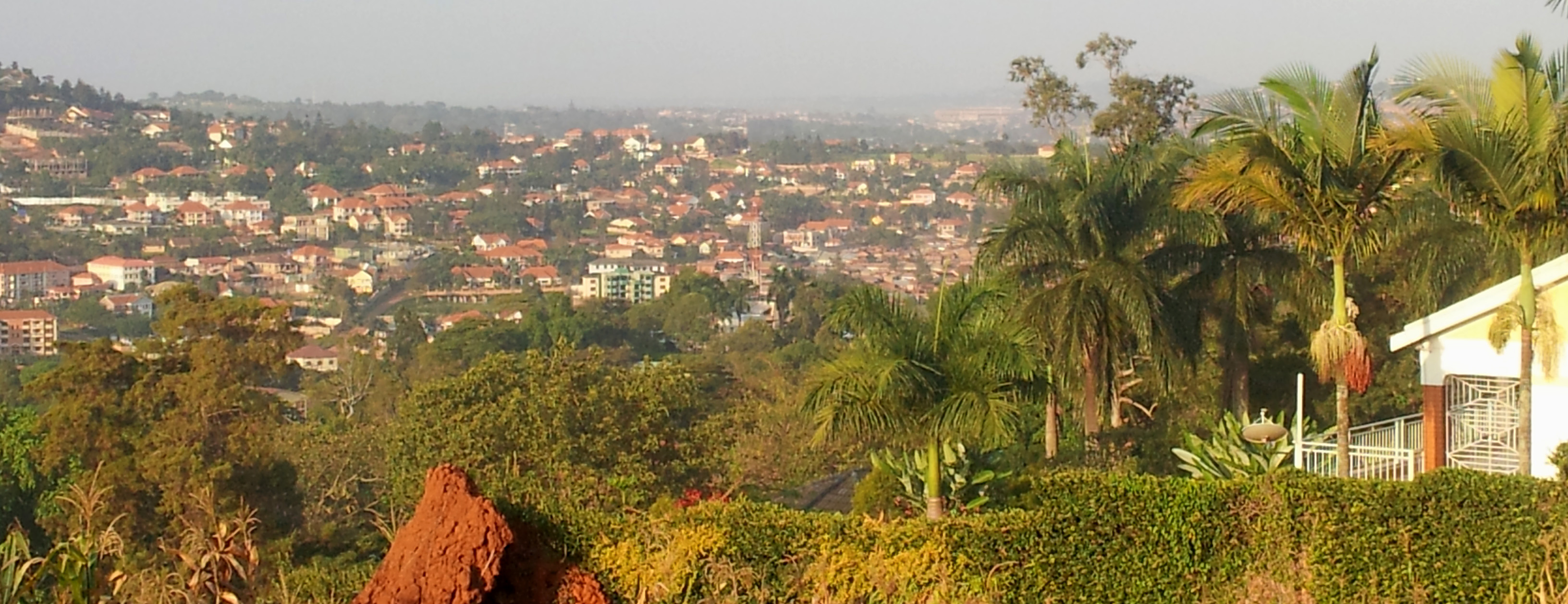 The RAYS OF LIGHT exhibition will have its East Africa premiere in Uganda, which Sir Winston Churchill dubbed the “Pearl of Africa”, marks the 50th anniversary of its independence in October 2012. Photo: Courtesy of the Ismaili Council for Uganda