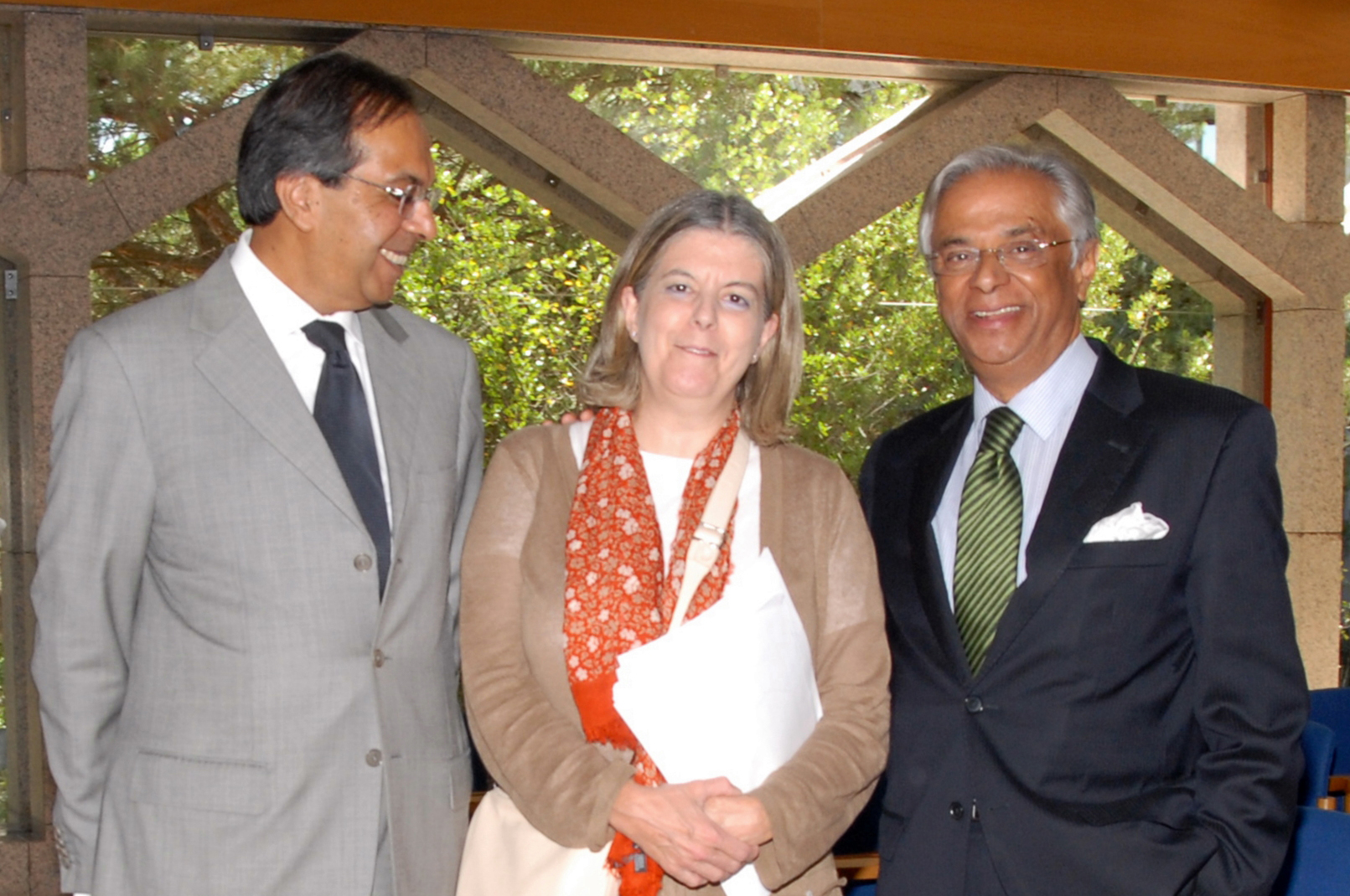 Ismaili Council for Portugal President, Amirali Bhanji, Helena Barroco, Advisor to the UN High Commissioner for the Alliance of Civilizations, and AKDN Resident Representative for Portugal and Mozambique Nazim Ahmad at the Alliance of Civilizations Summer School session held at the Ismaili Centre, Lisbon. Photo: Courtesy of the Ismaili Council for Portugal